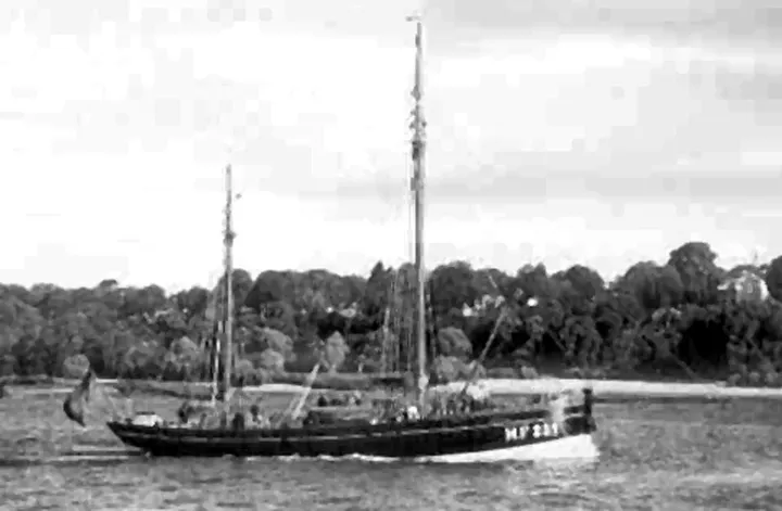 Kutter auf der Elbe